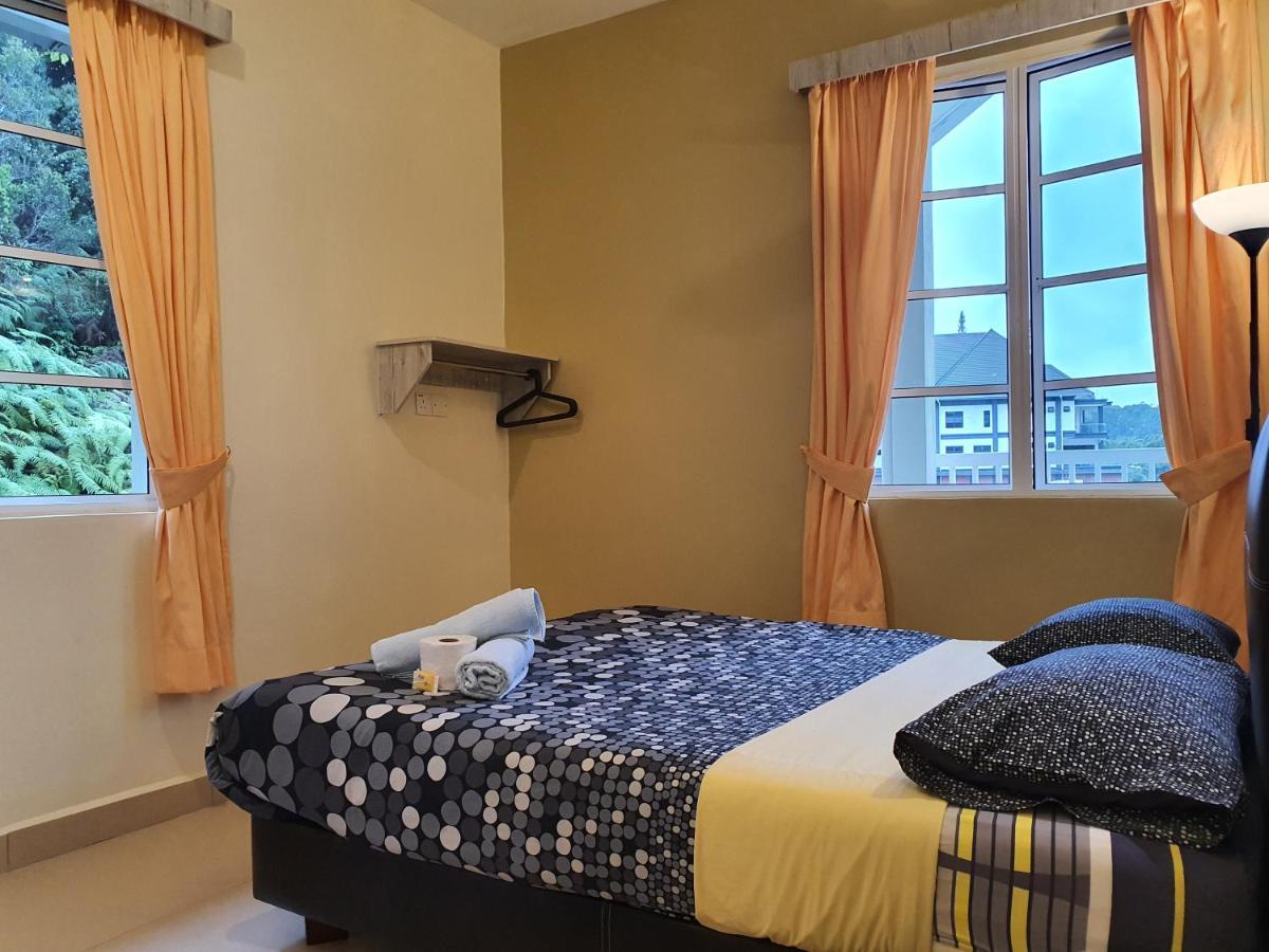 Fathers Guesthouse Bungalow Κάμερον Χάιλαντς Εξωτερικό φωτογραφία